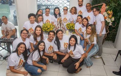 Imagem de Nossa Senhora de Nazaré visita o 5º Tabelionato de Notas em clima de fé e emoção